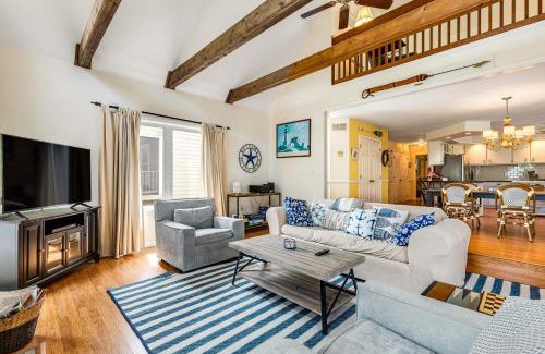 Cat Hill House | Town of South Bethany - 119 Canal Dr