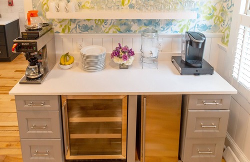 Newport Bed & Breakfast | Town & Tide Inn