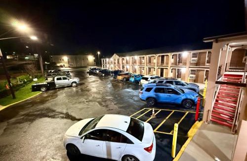 Glasgow Hotel | Towne Inn