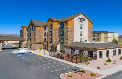 Gallup Hotel | TownePlace by Marriott Suites Gallup