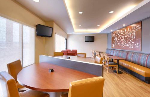Elko Hotel | TownePlace by Marriott Suites Elko