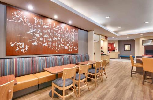 Elko Hotel | TownePlace by Marriott Suites Elko