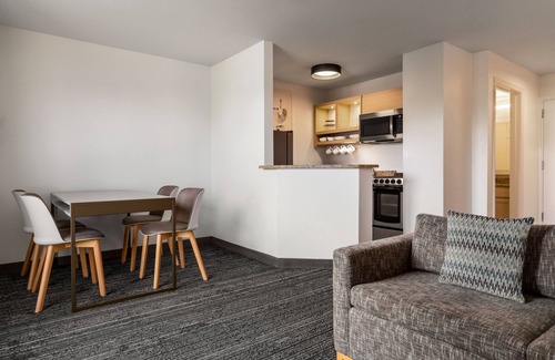 Annapolis Junction Hotel | TownePlace Suites by Marriott Fort Meade National Business Park