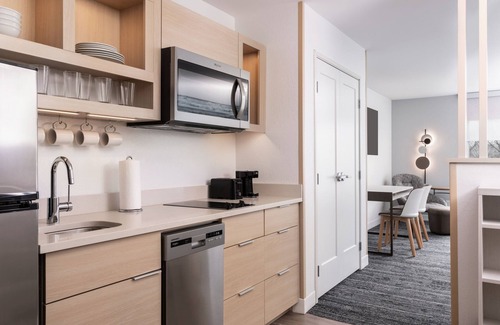 New Philadelphia Hotel | Towneplace Suites By Marriott New Philadelphia