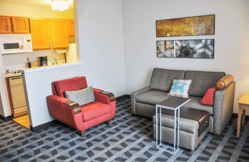 Victory Hills Hotel | Towneplace Suites Abq Airport