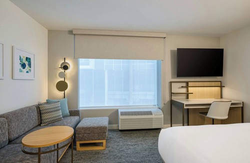 Chilliwack Proper Village West Hotel | TownePlace Suites by Marriott Chilliwack
