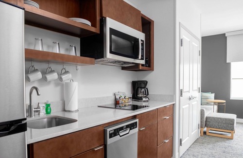 Clearwater Hotel | Towneplace Suites By Marriott Tampa Clearwater
