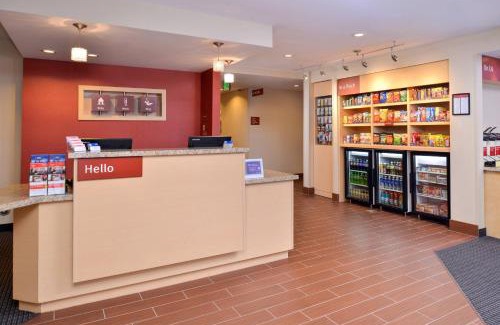 Commerce Township Hotel | TownePlace Suites by Marriott Detroit Commerce