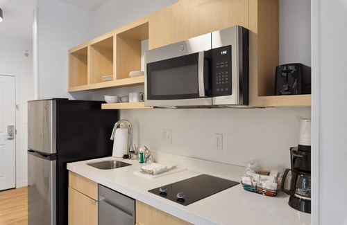 White Hall Hotel | Towneplace Suites By Marriott White Hall