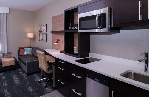 Saskatoon Hotel | TownePlace Suites by Marriott Saskatoon