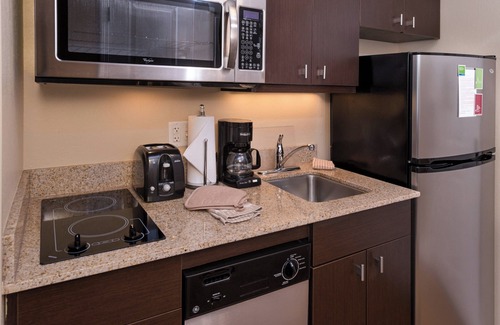 Huntington Hotel | TownePlace Suites by Marriott Huntington