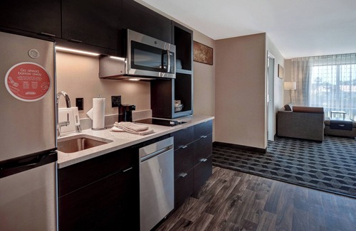 Las Vegas Hotel | TownePlace Suites by Marriott Las Vegas Airport South