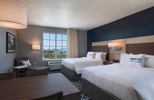 San Diego Hotel | TownePlace Suites by Marriott San Diego Airport/Liberty Station