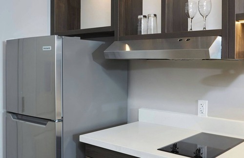 Hamilton Hotel | TownePlace Suites by Marriott Hamilton