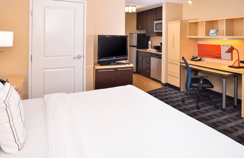 Green Valley Hotel | TownePlace Suites by Marriott Las Vegas Henderson