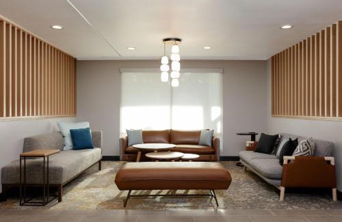 Thornton Hotel | TownePlace Suites by Marriott Denver North Thornton