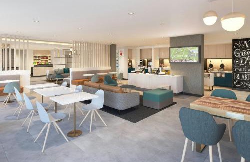 Central Newport News Hotel | TownePlace Suites by Marriott Newport News Airport
