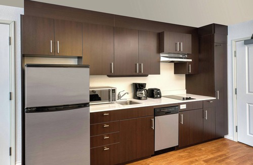 Red Deer Hotel | Towneplace Suites by Marriott Red Deer