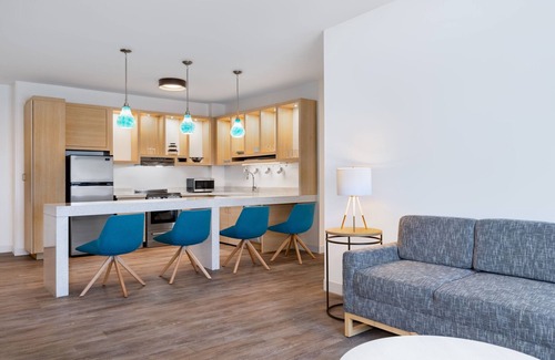 Geneva Hotel | Towneplace Suites By Marriott Geneva
