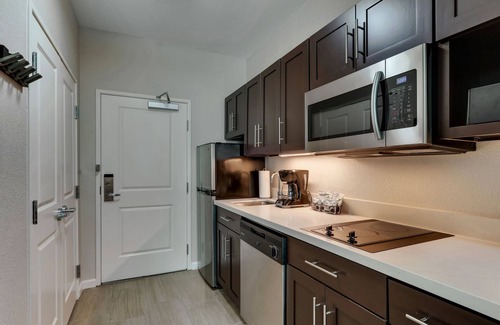 North Shore Hotel | TownePlace Suites by Marriott Houston I-10 East