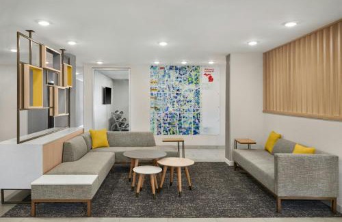 Lansing Hotel | TownePlace Suites by Marriott Lansing North
