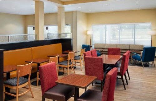 Leesburg Hotel | TownePlace Suites by Marriott Leesburg