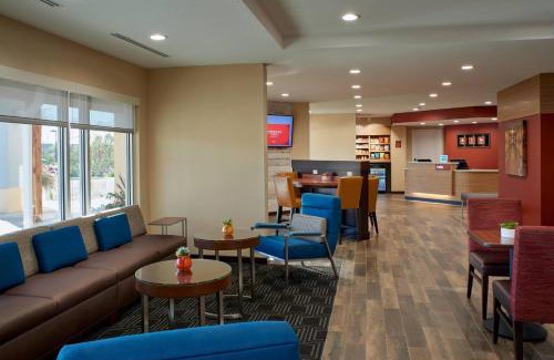 Richmond Hotel | TownePlace Suites by Marriott Richmond