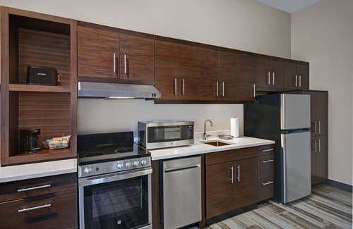 Wyoming Hotel | TownePlace Suites by Marriott Grand Rapids Wyoming