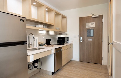 Canton Hotel | Towneplace Suites by Marriott Canton Riverstone Parkway