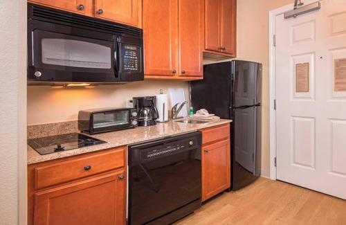 Clinton Hotel | Towneplace Suites by Marriott Clinton at Joint Base Andrews