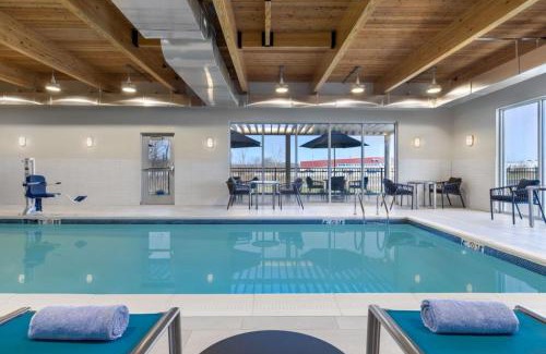 Geneva Hotel | TownePlace Suites by Marriott Geneva at SPIRE Academy