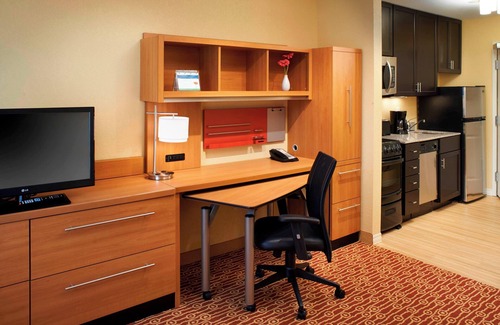 Saginaw Hotel | Towneplace Suites by Marriott Saginaw