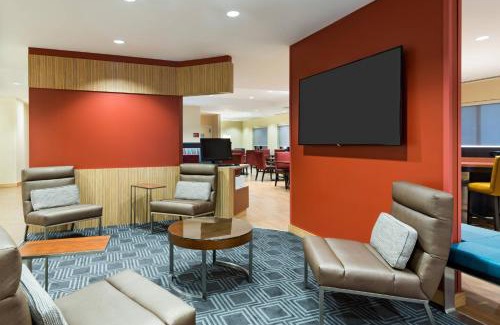 Latham Hotel | TownePlace Suites by Marriott Latham Albany Airport