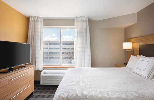Lincoln Park Hotel | TownePlace Suites By Marriott Denver Downtown