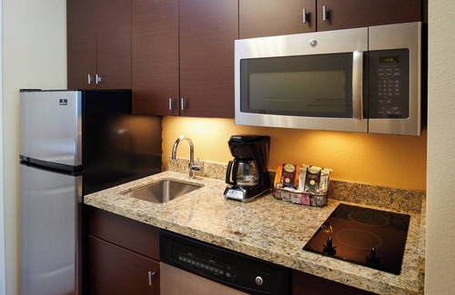 Troy Hotel | TownePlace Suites by Marriott Detroit Troy