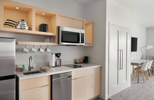 Crown Point Hotel | Towneplace Suites By Marriott Crown Point