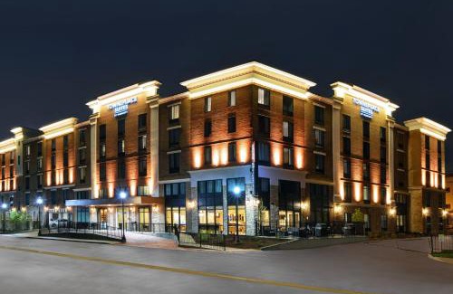 Babe Denny Hotel | TownePlace Suites by Marriott Indianapolis Downtown