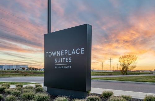 West Newton Hotel | TownePlace Suites by Marriott Indianapolis Airport