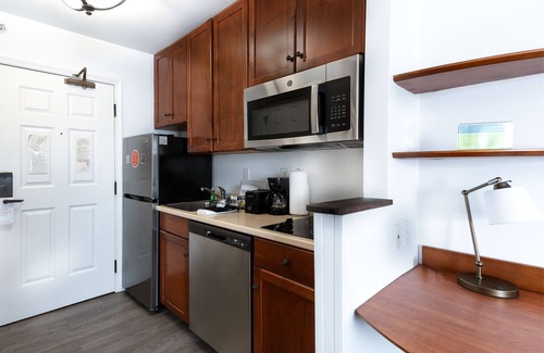 Fredericksburg Hotel | Towneplace Suites Fredericksburg