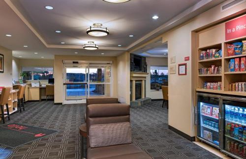 Terry Sanford Hotel | TownePlace Suites Fayetteville Cross Creek