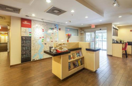 Southpoint Hotel | TownePlace Suites Jacksonville Butler Boulevard