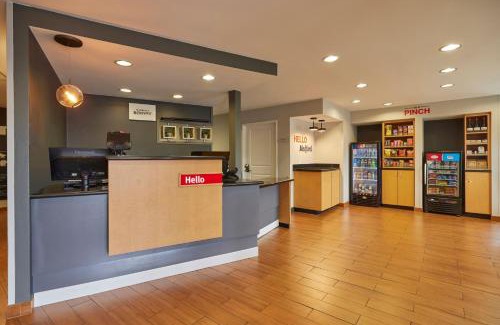 Medford Hotel | TownePlace Suites Medford