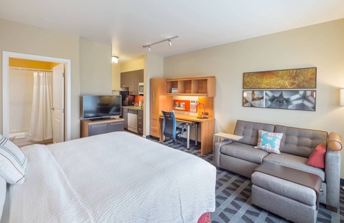 Vancouver Hotel | Towneplace Suites Portland Vancouver