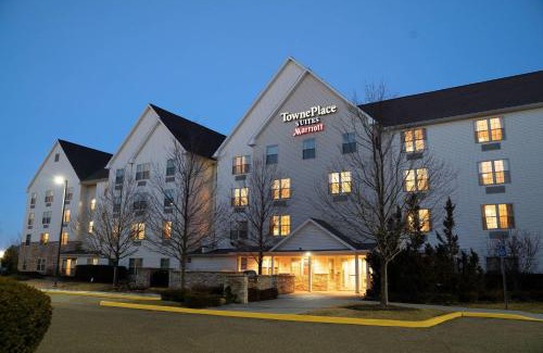 Farmingdale Hotel | TownePlace Suites Republic Airport Long Island Farmingdale