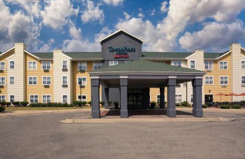 Rochester Hotel | TownePlace Suites Rochester