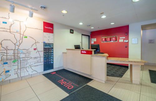 Rochester Hotel | TownePlace Suites Rochester
