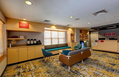 Northwest Colorado Springs Hotel | TownePlace Suites Colorado Springs