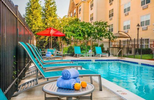 Linthicum Heights Hotel | TownePlace Suites by Marriott Baltimore BWI Airport
