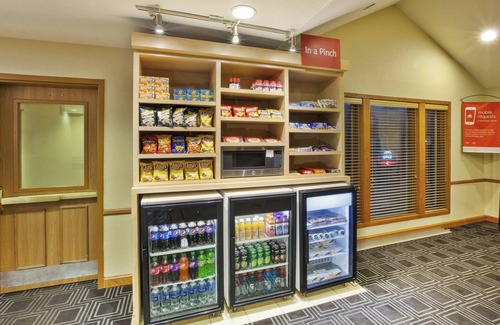 Sterling Heights Hotel | TownePlace Suites Detroit Sterling Heights