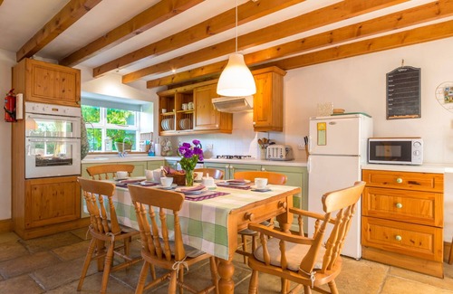 Elsdon Cottage | TOWNFOOT COTTAGE, pet friendly, character holiday cottage in Elsdon